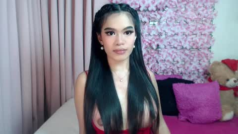 Snapshot of martha_fox chatting on 22, 2, 2025 DONT FORGET TO FOLLOW ME AND GIVE ME A THUMBS UP GUYS- martha online show from 22, 2, 2025