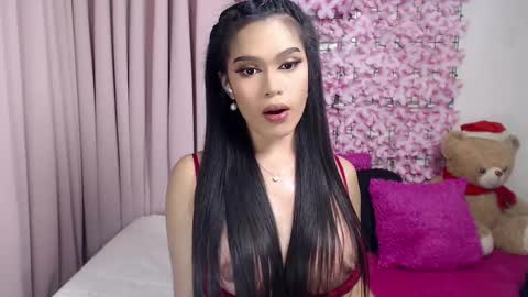Snapshot of martha_fox chatting on 1, 3, 2025 DONT FORGET TO FOLLOW ME AND GIVE ME A THUMBS UP GUYS- martha online show from 1, 3, 2025