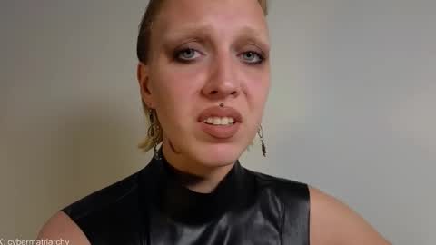 Ultimate Goddess online show from 16, 11, 2025