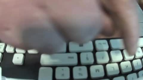 Snapshot of martial04 chatting on 6, 1, 2025 martial04 online show from 6, 1, 2025