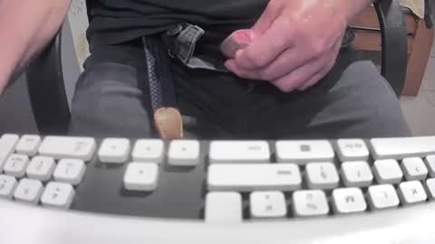 Snapshot of martial04 chatting on 8, 3, 2025 martial04 online show from 8, 3, 2025