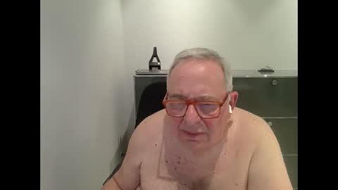 martin_1947 online show from 5, 3, 2025