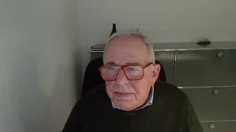 martin_1947 online show from 15, 11, 2025