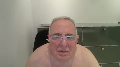 martin_1947 online show from 3, 8, 2026