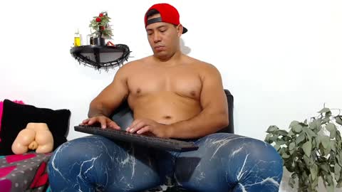 Martin instagrammartinfiit online show from 12, 12, 2024