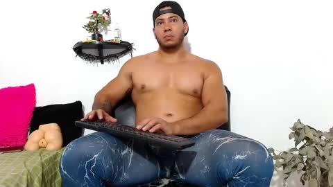 Martin instagrammartinfiit online show from 4, 3, 2025