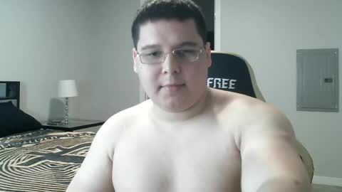Snapshot of martin_militaryboy chatting on 3, 5, 2026 martin_militaryboy online show from 3, 5, 2026