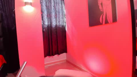 Snapshot of martina_foxy_ chatting on 18, 1, 2025   MARTINA   online show from 18, 1, 2025