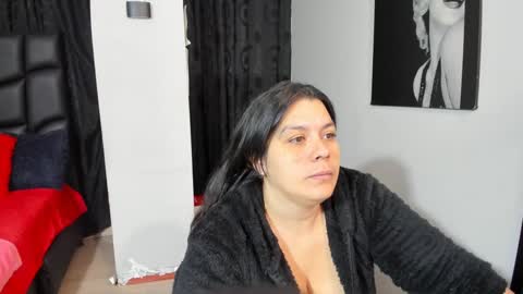 Snapshot of martina_foxy_ chatting on 23, 1, 2025   MARTINA   online show from 23, 1, 2025