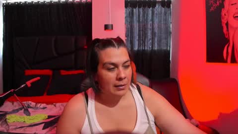 Snapshot of martina_foxy_ chatting on 24, 1, 2025   MARTINA   online show from 24, 1, 2025