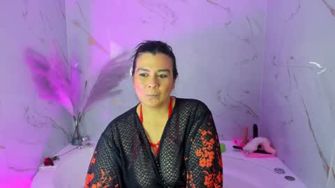 Snapshot of martina_foxy_ chatting on 2, 2, 2025   MARTINA   online show from 2, 2, 2025