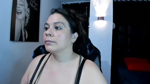 Snapshot of martina_foxy_ chatting on 5, 2, 2025   MARTINA   online show from 5, 2, 2025