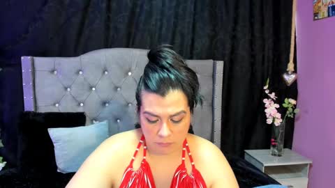 Snapshot of martina_foxy_ chatting on 23, 2, 2025   MARTINA   online show from 23, 2, 2025