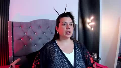 Snapshot of martina_foxy_ chatting on 12, 9, 2025   MARTINA   online show from 12, 9, 2025