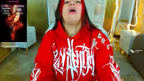 Hey im martina online show from 25, 9, 2025