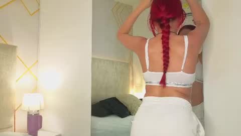 Martina  online show from 10, 7, 2026