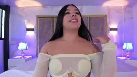 Martina Garcia online show from 3, 7, 2026