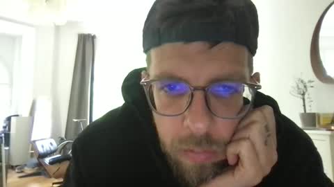 Snapshot of martinmagic467657 chatting on 6, 5, 2026 martinmagic467657 online show from 6, 5, 2026