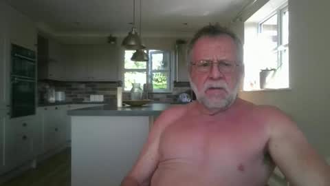 martinrgbxxxx online show from 23, 5, 2026