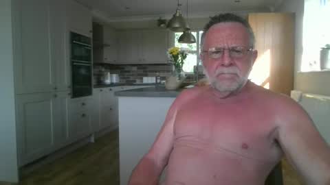 martinrgbxxxx online show from 26, 5, 2026