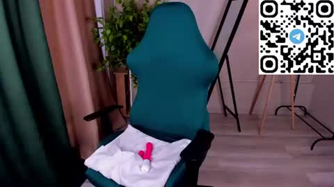 Snapshot of mary__bailey chatting on 25, 6, 2026 mary__bailey online show from 25, 6, 2026