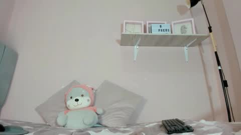 mary_cute9 online show from 3, 11, 2025