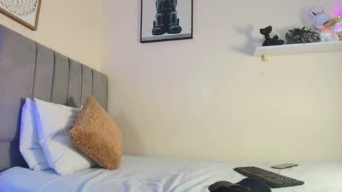 mary_cute9 online show from 25, 4, 2026