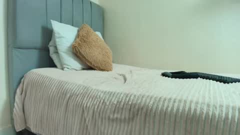 mary_cute9 online show from 24, 7, 2026