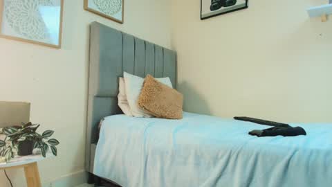 mary_cute9 online show from 25, 7, 2026