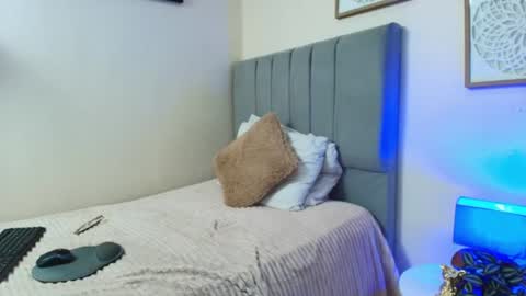 mary_cute9 online show from 7, 8, 2026