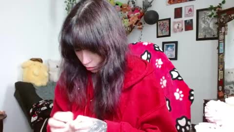                      100   online show from 25, 4, 2026