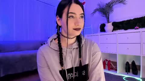 Mary online show from 25, 7, 2026