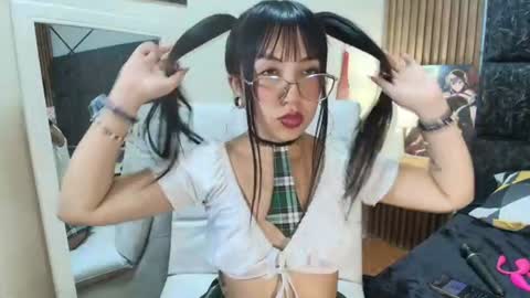 mary_luckaysha online show from 2, 7, 2026
