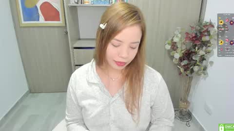 Girl of your dreams  online show from 29, 3, 2026