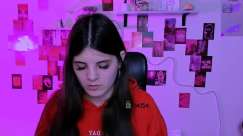 mary_moon__ online show from 2, 4, 2026