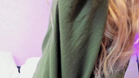 HelIo  Everyone Im MaryWelcome  to my room and  lets have  a good  time  together with me   online show from 7, 5, 2026