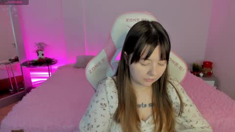 mary_stevenss online show from 14, 1, 2025