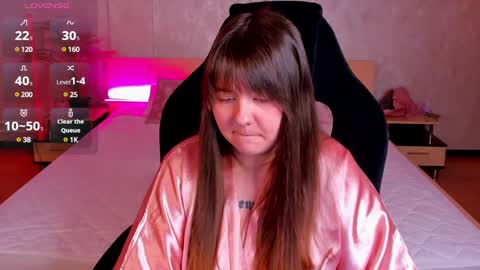 mary_stevenss online show from 8, 3, 2025