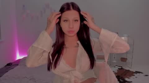 Maryana online show from 3, 10, 2025