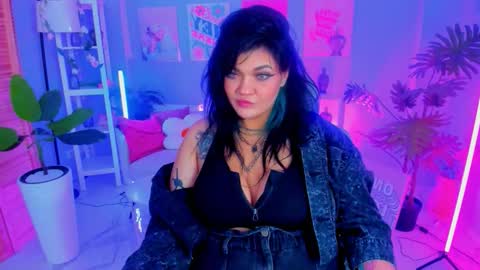 Mary online show from 17, 10, 2025