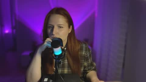 SirenVictoria online show from 30, 4, 2026