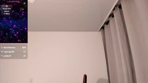 Dulce Maria online show from 13, 11, 2025