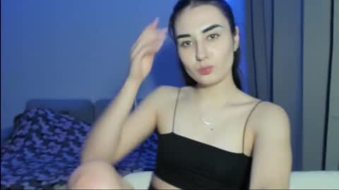 Snapshot of maryy_luv chatting on 1, 3, 2026 Mary online show from 1, 3, 2026