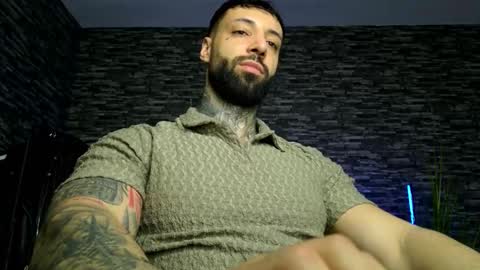 masculineguy69 online show from 27, 3, 2026