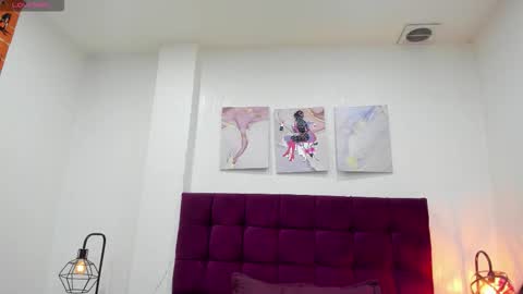 Snapshot of mashapink chatting on 4, 11, 2025 MashaPink online show from 4, 11, 2025