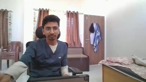 Snapshot of maskboyz2003 chatting on 11, 12, 2024 maskboyz2003 online show from 11, 12, 2024