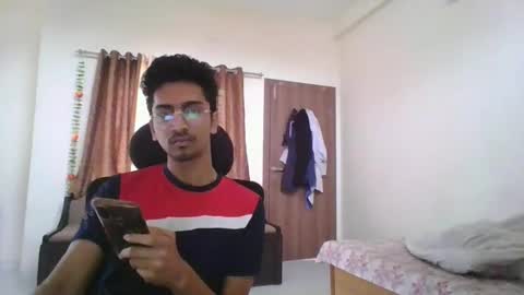 Snapshot of maskboyz2003 chatting on 28, 12, 2024 maskboyz2003 online show from 28, 12, 2024