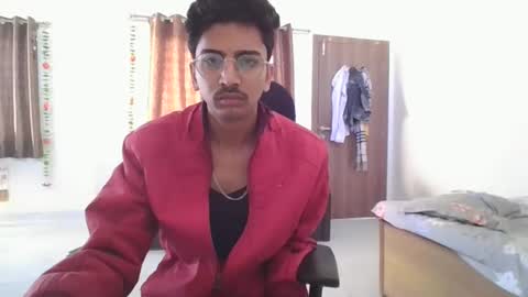 Snapshot of maskboyz2003 chatting on 8, 1, 2025 maskboyz2003 online show from 8, 1, 2025