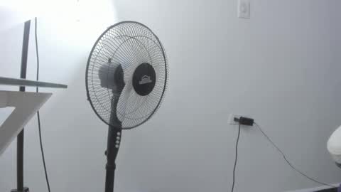 Scarlet  online show from 16, 12, 2025