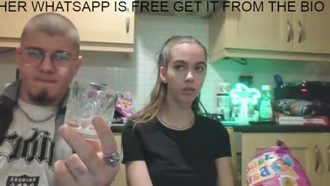 Extreme Couple online show from 15, 12, 2024